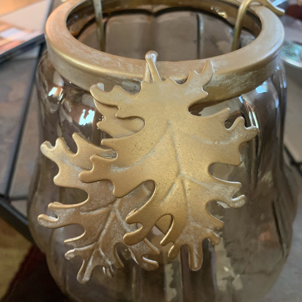 PIER 1. Glass Pumpkin With Removable Metal Pillar Candle‎ Holder.
